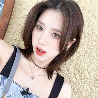 千钧。一发